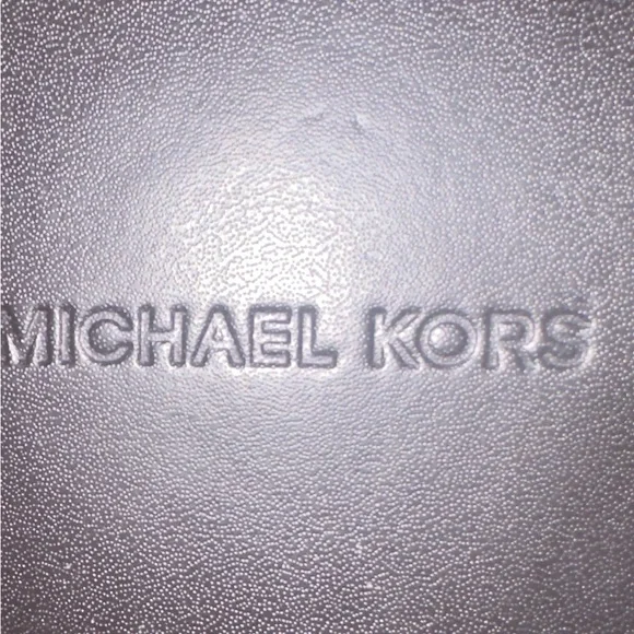 Michael Kors Hot Pink Linked Watch - Picture 6 of 6